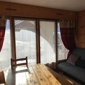  Appartement 6-8 Personnes Au Cœur Du Village à Proximité Et Pistes De